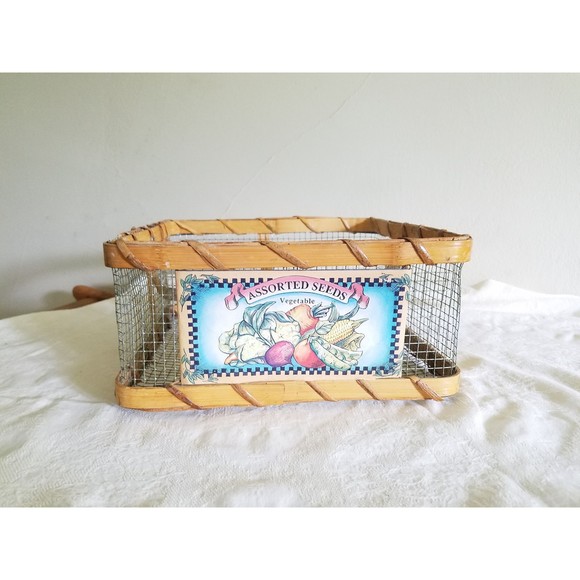 Vintage Wire and Wood Vegetable Basket with Handle "Assorted Seeds Vegetable" - Picture 3 of 10